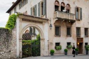  Hotel Villa Cipriani  Азоло